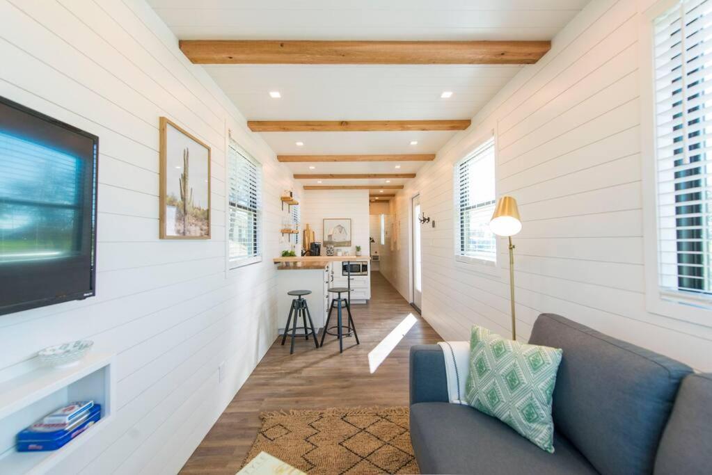 Container Home With Rooftop Views And Pickleball-Pecan Grove Bellmead Екстериор снимка