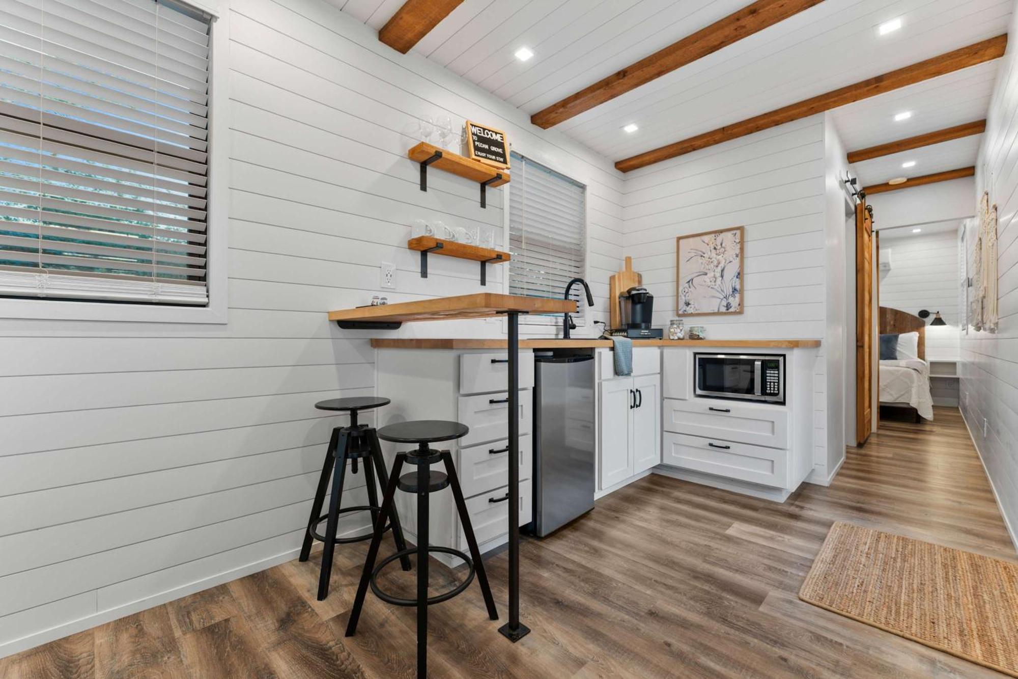 Container Home With Rooftop Views And Pickleball-Pecan Grove Bellmead Екстериор снимка